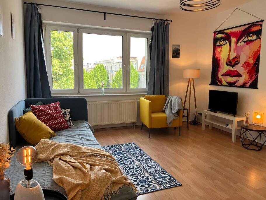 Blue Chili 22 - 2-Raum-Wohnung Im Stadtfeld Ost Magdeburg Luaran gambar